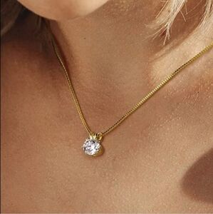 18K Yellow Gold 1 Ct Certified Diamond Pendant Necklace